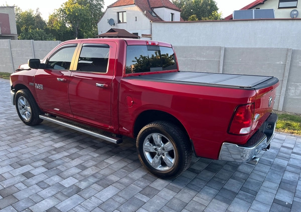 Dodge RAM cena 63000 przebieg: 70000, rok produkcji 2016 z Nysa małe 211